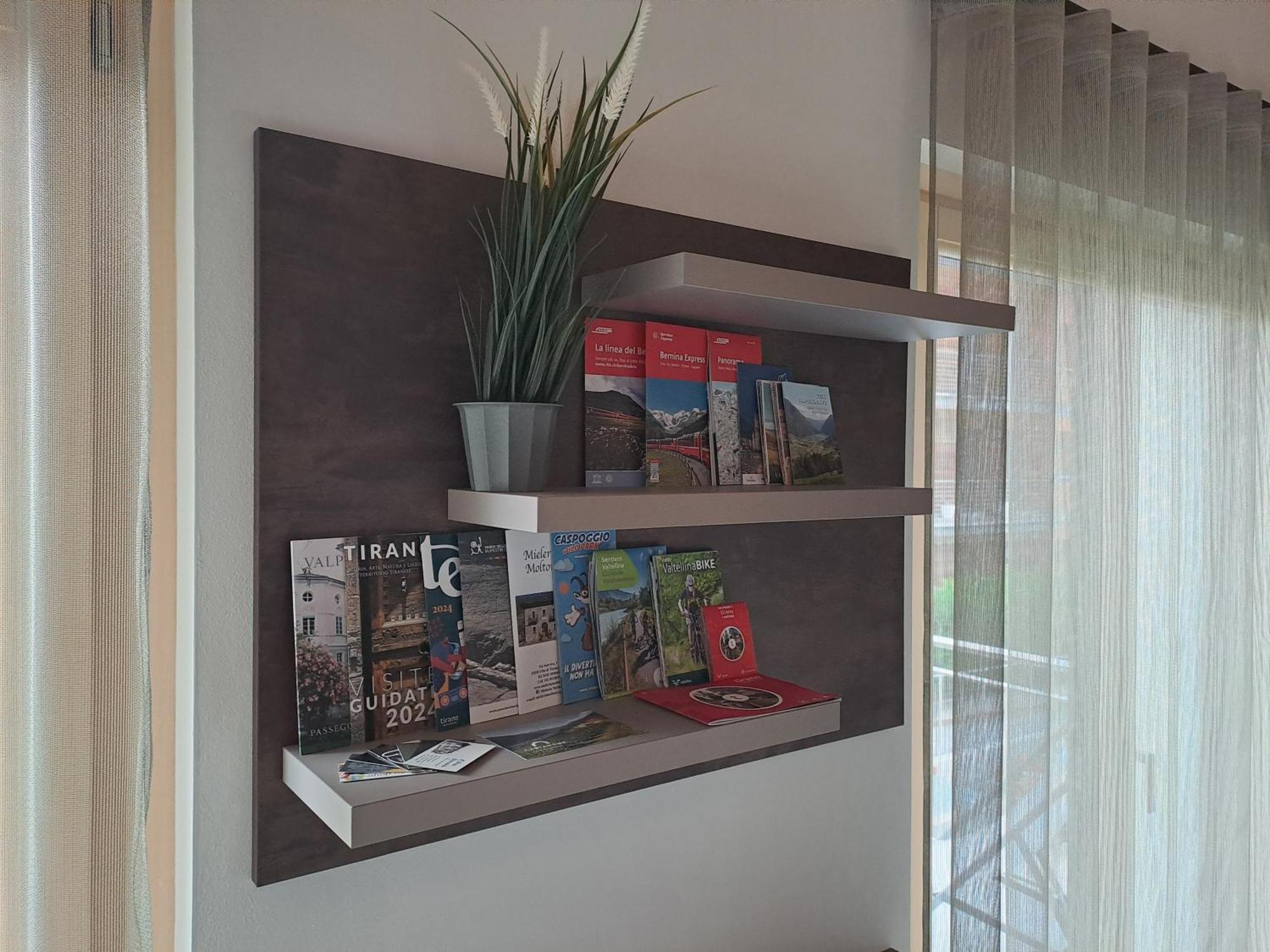 Apartament Residenza 39 - 900 M To Bernina Express Tirano Zewnętrze zdjęcie
